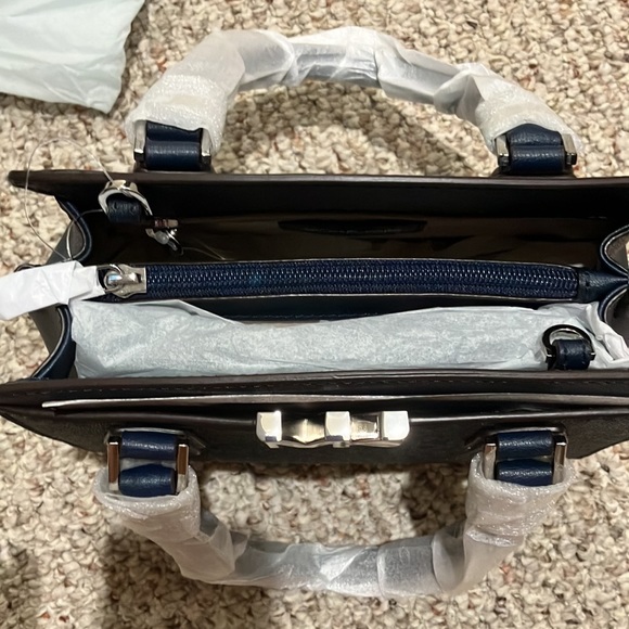 Michael Kors Mott Medium Messenger Convertible Crossbody Bag 35T0SOXM2B Admiral - Picture 15 of 15